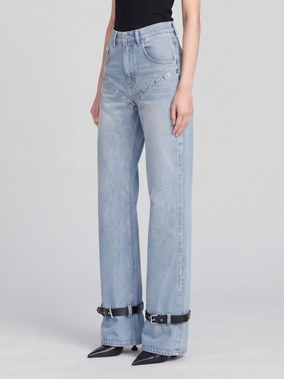 Cory Jeans in Light Denim