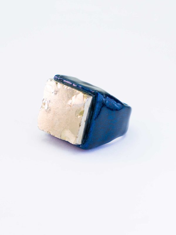 CUBE DEEP BLUE