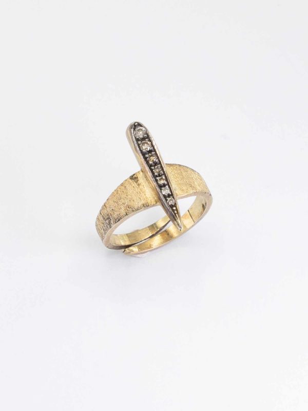 SLEEPING BEAUTY RING – EACH